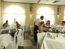 Restauracja w Club Calimera Yati Beach z nakrytymi stołami