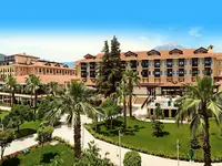 Budynek i teren zewnętrzny Club Phaselis Rose