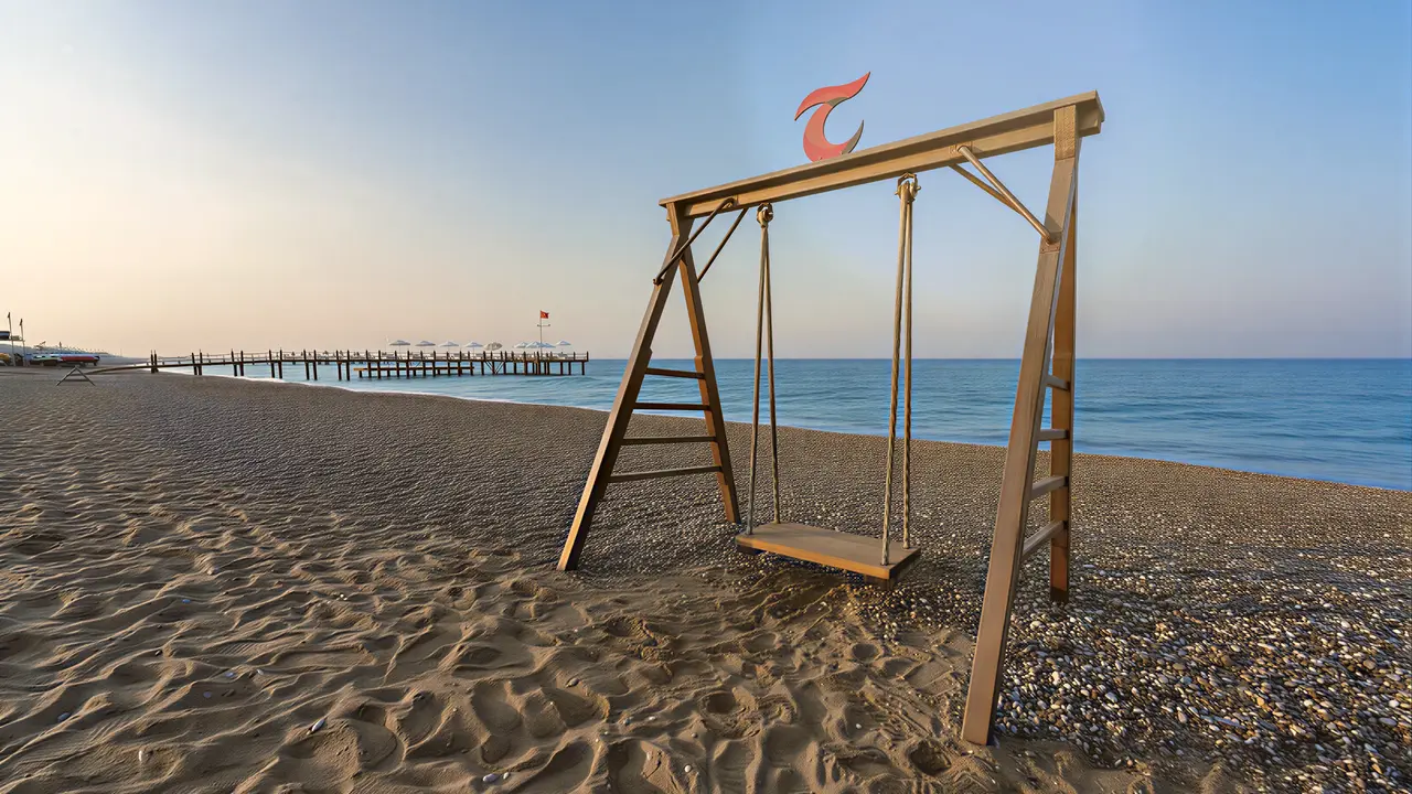 Huśtawka na plaży w Club Turan Prince World