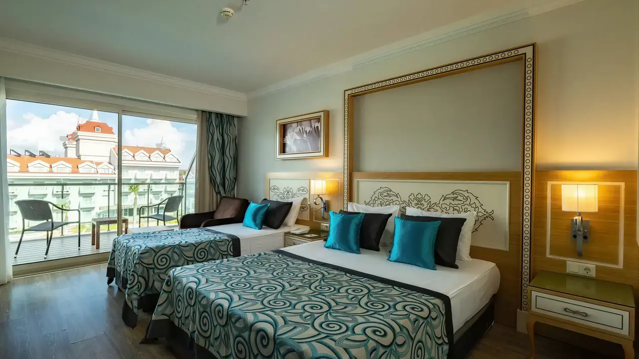 Pokój z łóżkami w hotelu Crystal Waterworld Resort & Spa