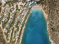 Widok z lotu ptaka na Daios Cove Luxury Resort & Villas