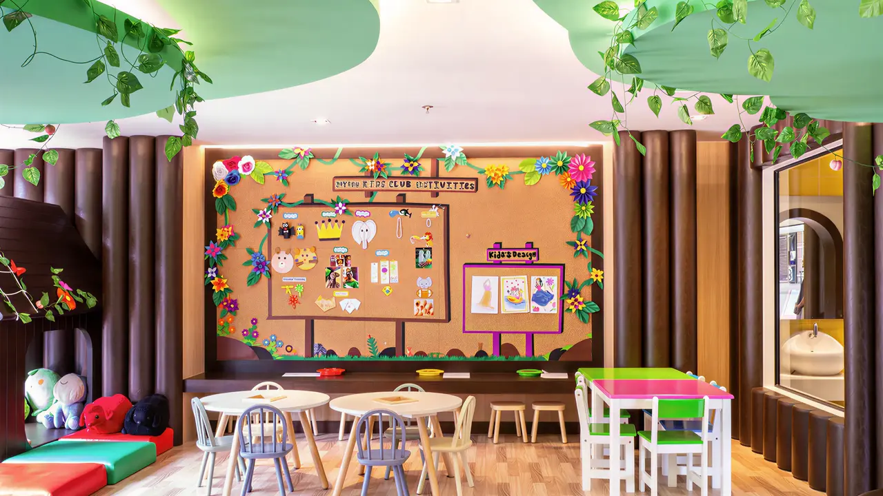 Klub dla dzieci w hotelu Deevana Plaza Krabi Aonang