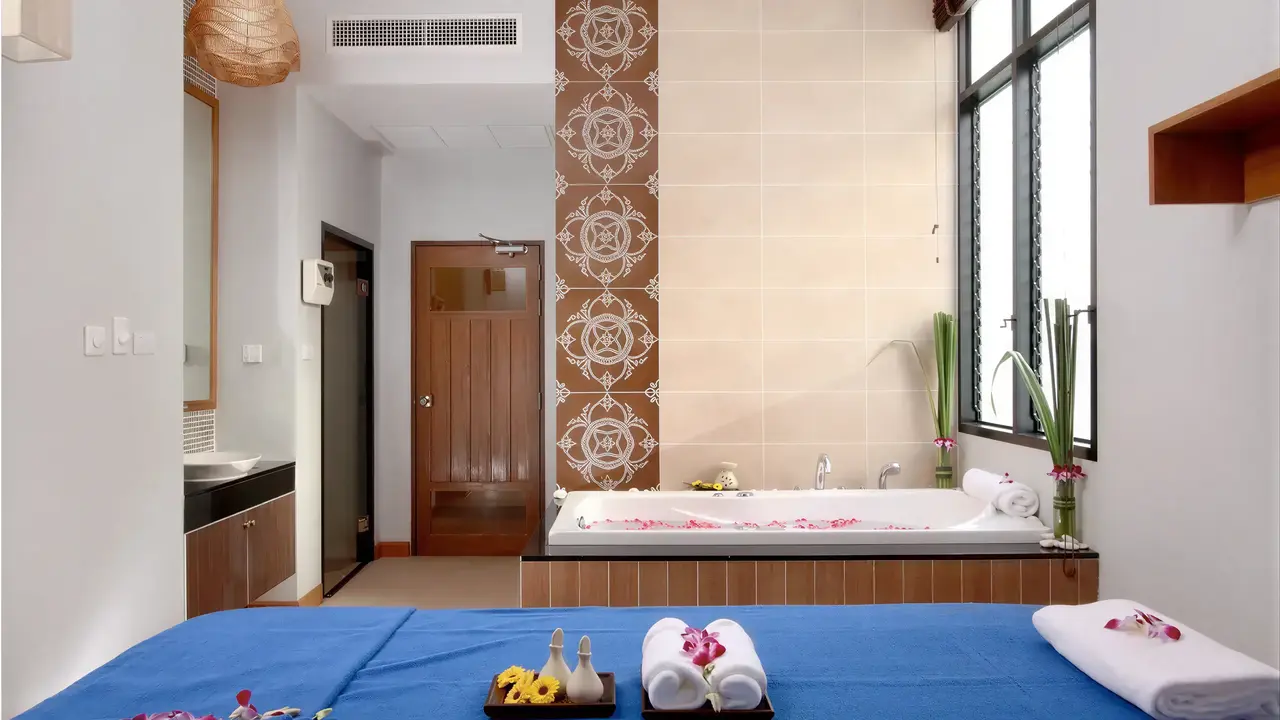 Gabinet masażu z wanną w Deevana Plaza Krabi Aonang