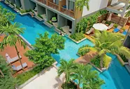 Widok na kompleks basenów w Deevana Plaza Krabi Aonang