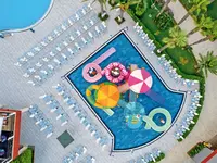 Wodny plac zabaw w Delphin Deluxe Resort