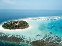 Widok z lotu ptaka na Diamonds Athuruga Beach & Water Villas