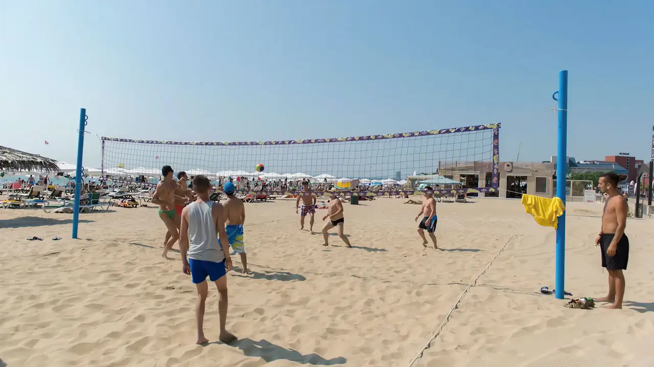 Siatkówka plażowa w DIT Evrika Beach Club