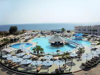Widok na kompleks hotelowy Dreams Beach Resort Sharm El Sheikh