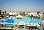 Widok na kompleks basenowy Dreams Beach Resort Sharm El Sheikh