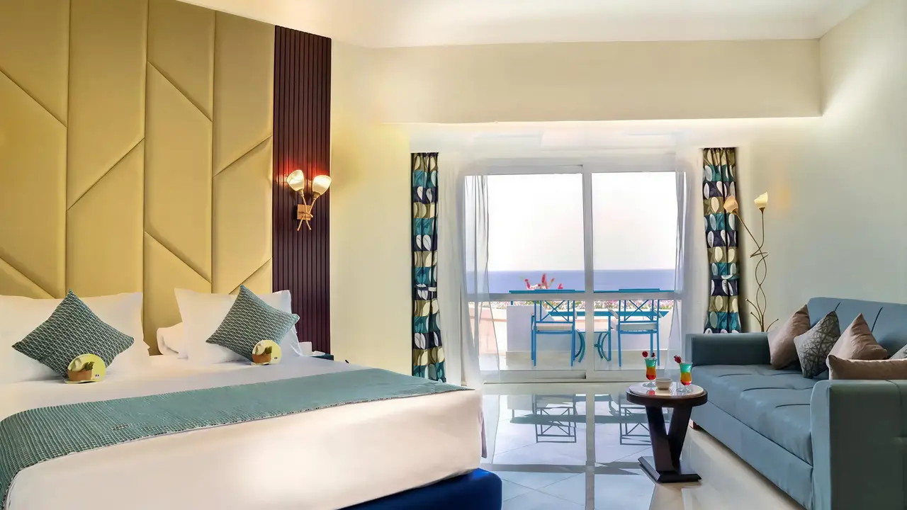 Wnętrze pokoju gościnnego w Dreams Beach Resort Sharm El Sheikh
