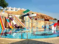 Zjeżdżalnie wodne w Dreams Beach Resort Sharm El Sheikh