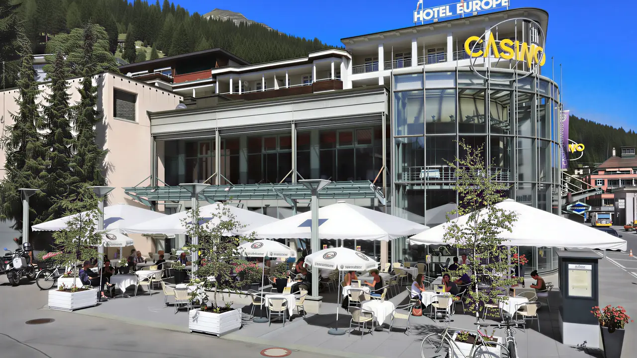 Elewacja i wejście do budynku Europe (Davos)