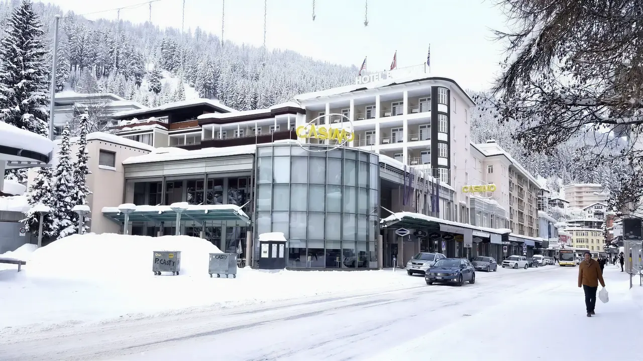 Budynek Europe (Davos) w zimowej scenerii