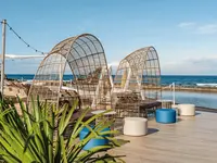 Strefa wypoczynkowa nad morzem w Europe Villa Cortes