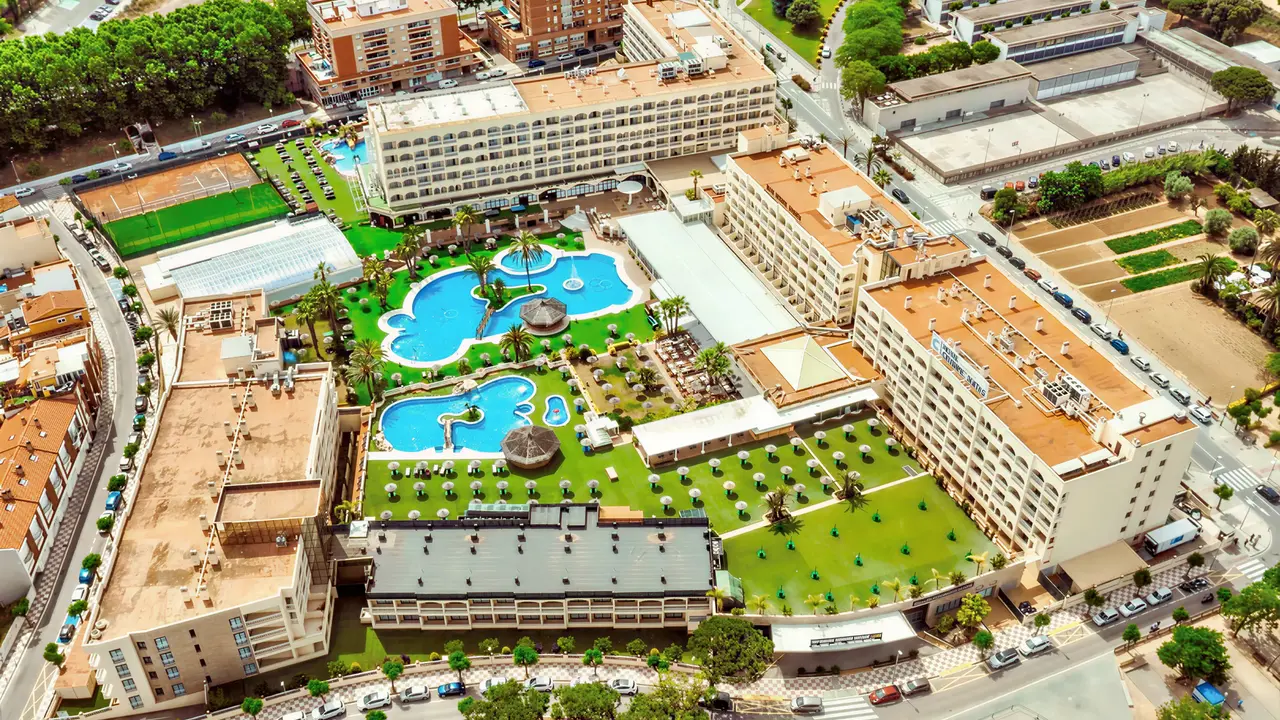 Widok z lotu ptaka na kompleks Evenia Olympic Park Resort