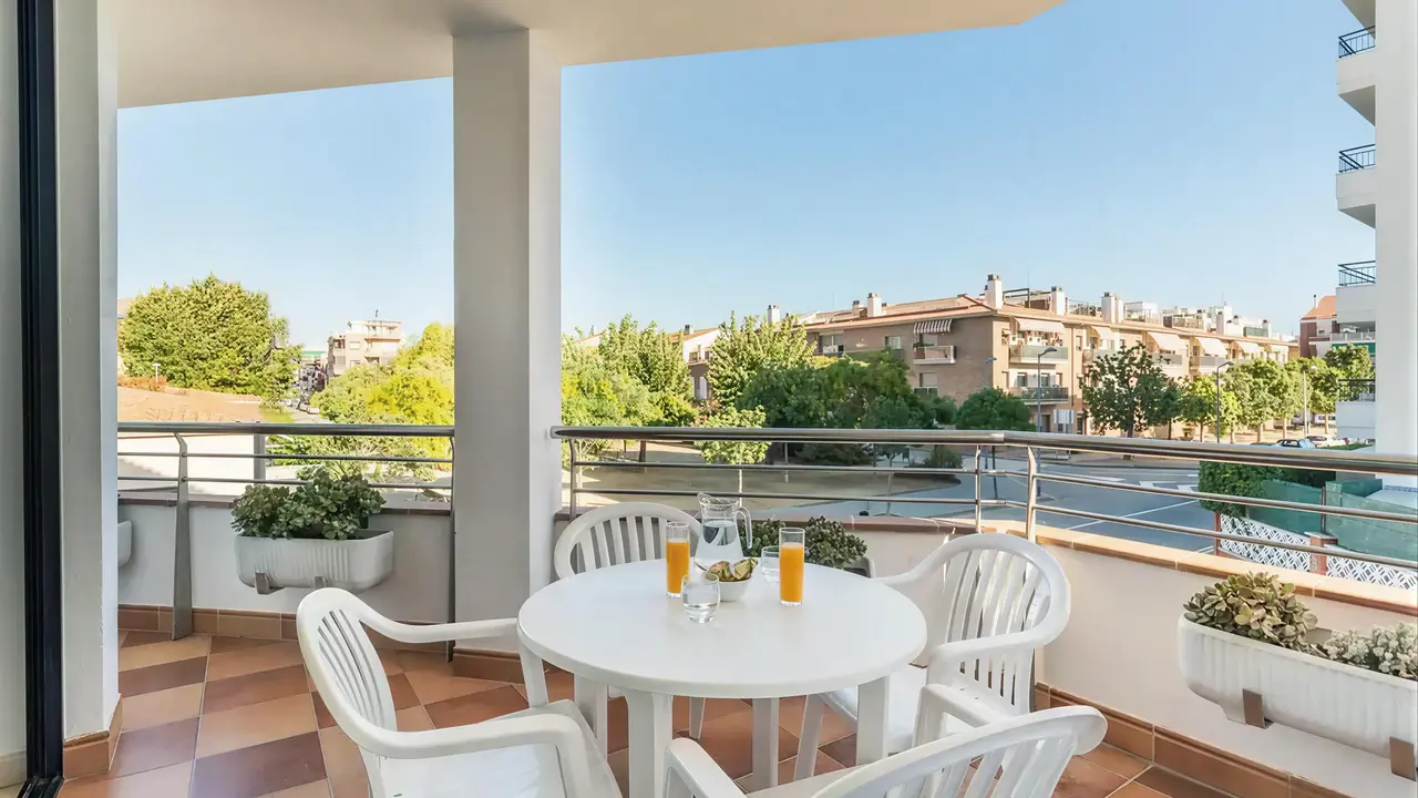 Balkon z widokiem w hotelu FERGUS Club Pineda Splash