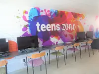 Strefa gier dla nastolatków w FERGUS Club Pineda Splash