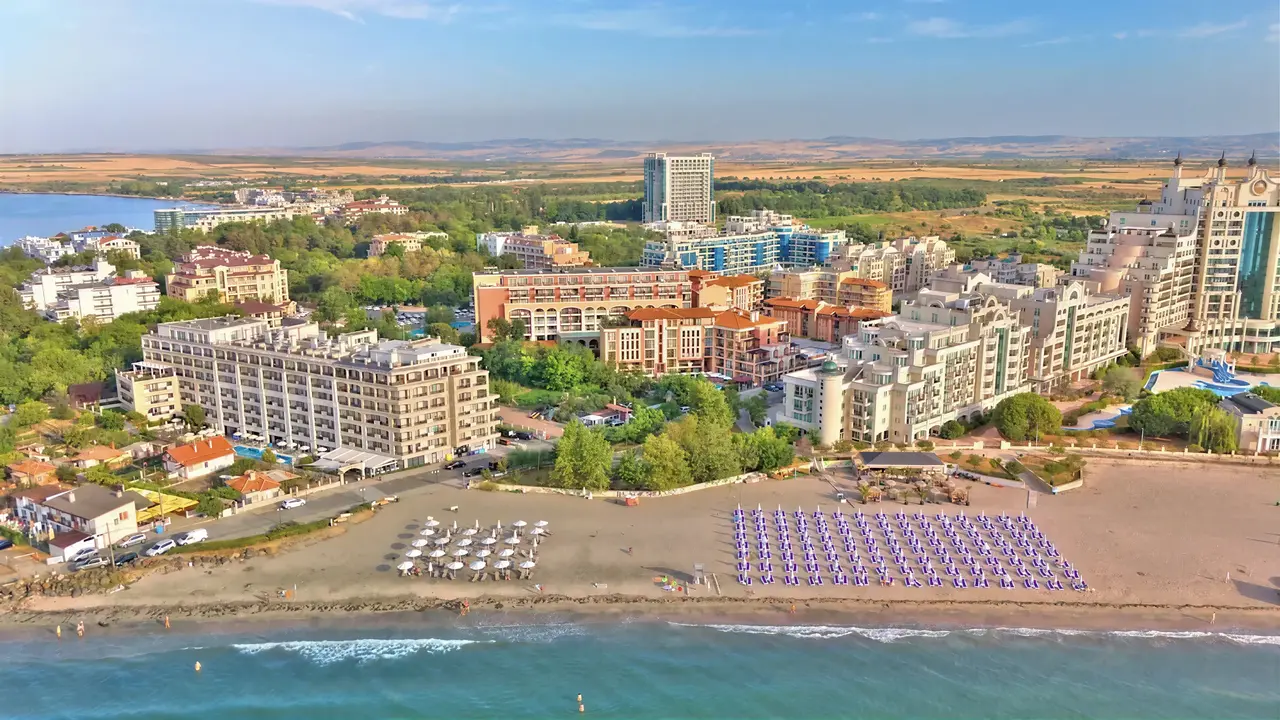 Widok na kompleks Festa Via Pontica oraz plażę