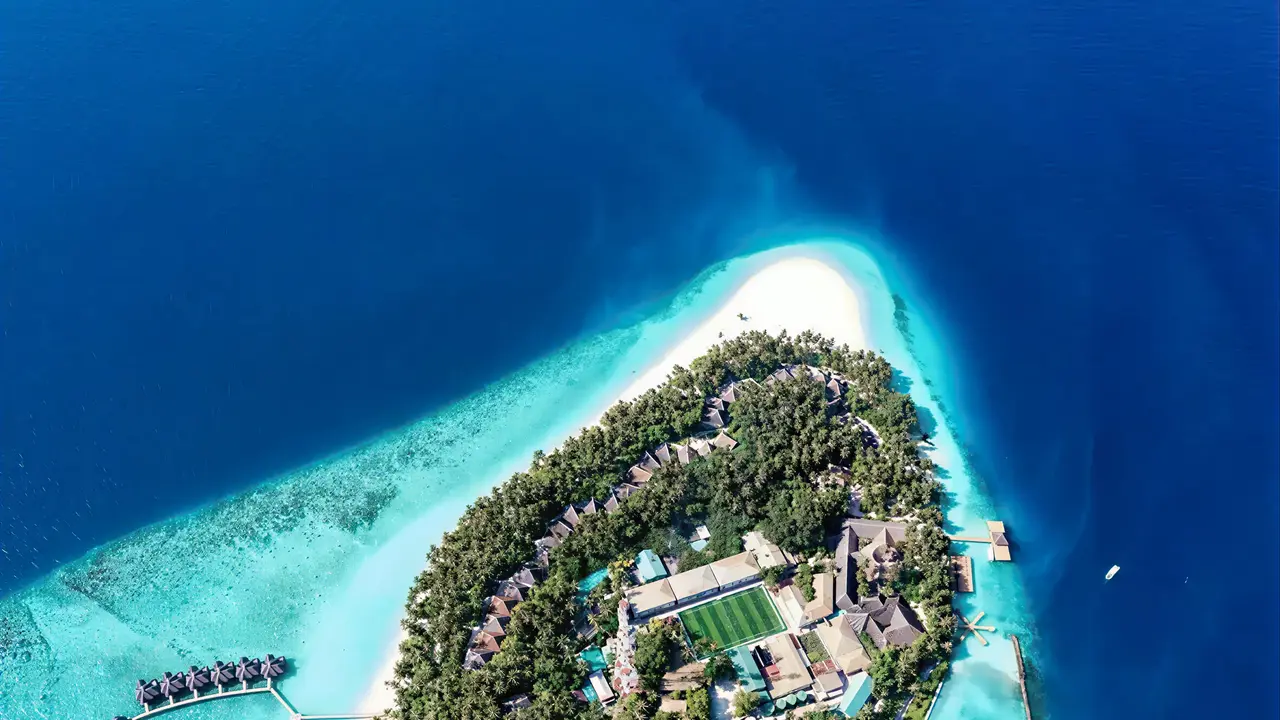 Widok z lotu ptaka na Fihalhohi Island Resort