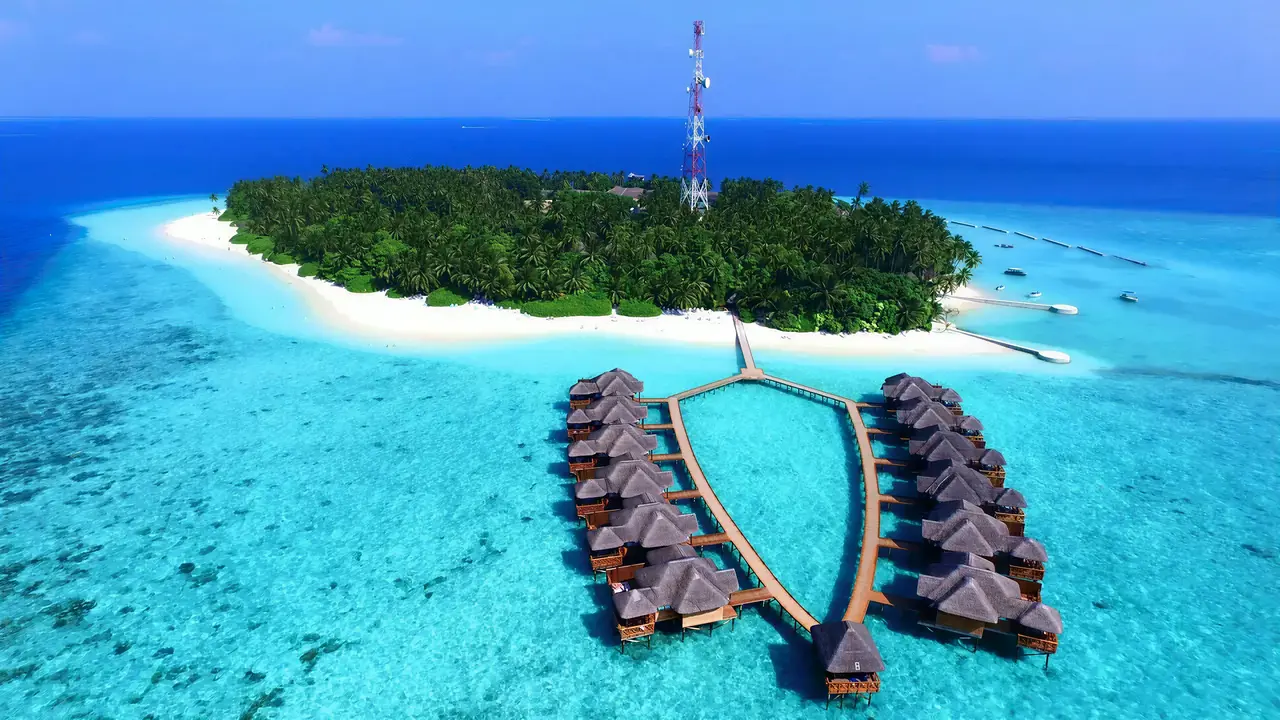 Widok z lotu ptaka na Fihalhohi Island Resort