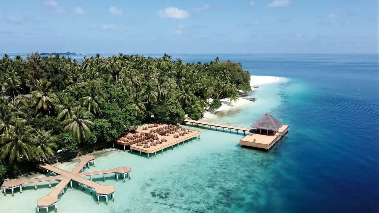 Widok z lotu ptaka na Fihalhohi Island Resort