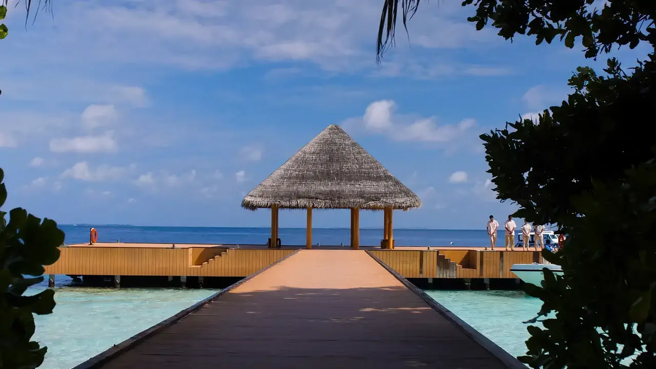 Pawilon nad wodą w Fihalhohi Island Resort