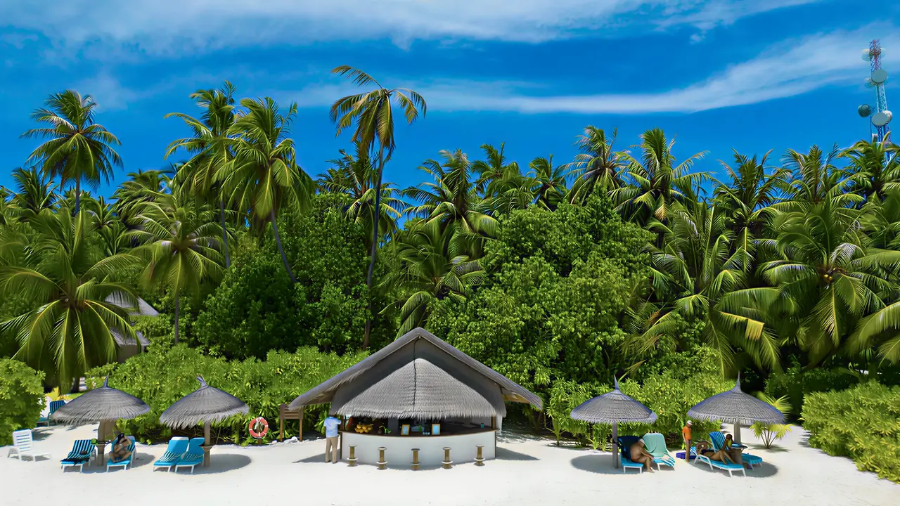 Plaża z pawilonem w Fihalhohi Island Resort