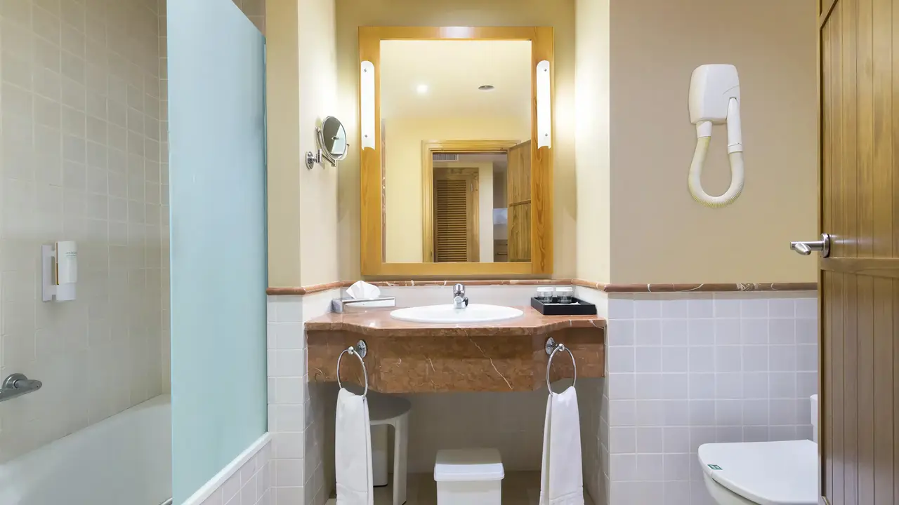 Łazienka w hotelu Fuerte el Rompido Spa