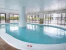 Kryty basen w hotelu Garbi Park
