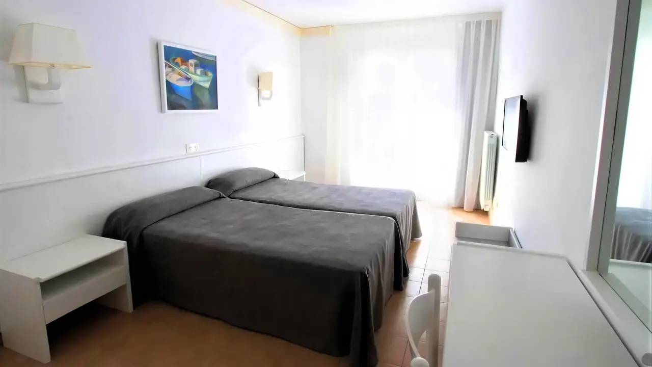 Pokój z dwoma łóżkami w Garbi Park
