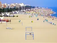 Piłka nożna na plaży w GHT Balmes