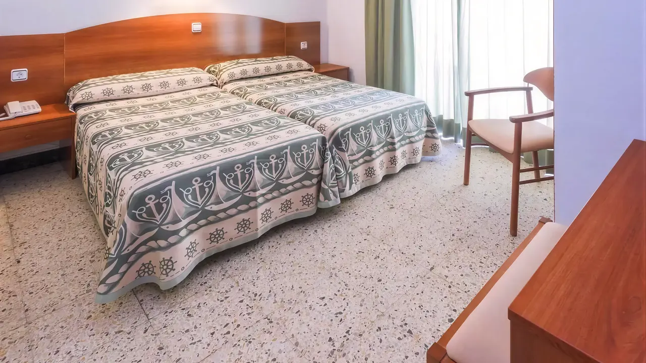 Pokój z dwoma łóżkami w GHT Balmes