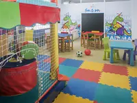 Kolorowy kącik zabaw dla dzieci w GHT Balmes
