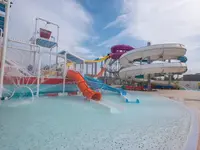 Zjeżdżalnie wodne w Golden Taurus Aquapark Resort