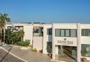 Elewacja i wejście do hotelu Gouves Water Park Holiday Resort
