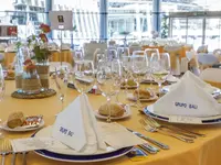 Nakryte stoły w restauracji Gran Bali