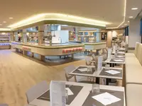 Restauracja i bufet w hotelu Gran Bali