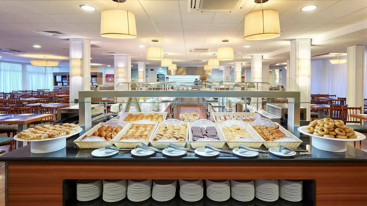 Bufet śniadaniowy w hotelu Gran Hotel Flamingo
