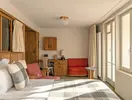 Przytulny pokój gościnny w Grand Hotel Belvedere