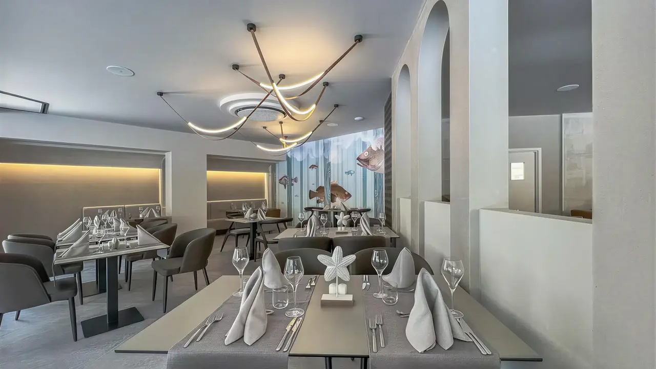 Elegancka restauracja w hotelu Grifid Aqua Club Bolero