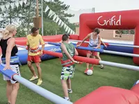 Gra w dmuchanego piłkarza w Grifid Aqua Club Bolero