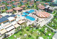 Widok z lotu ptaka na kompleks Gypsophila Holiday Village