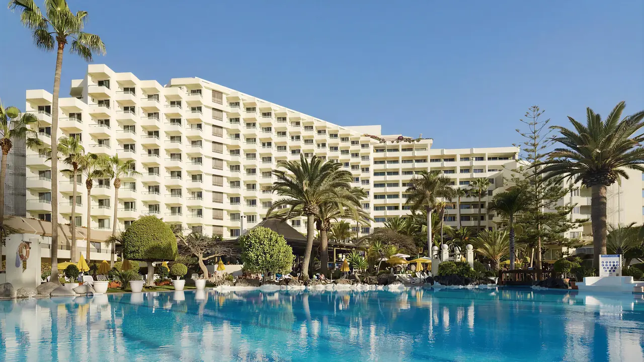 Widok na kompleks hotelowy H10 Las Palmeras