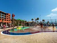 Wodny plac zabaw w H10 Tindaya