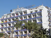 Elewacja budynku hotelu HTop Palm Beach