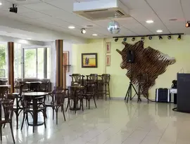 Sala rozrywkowa z nagłośnieniem w HTop Palm Beach