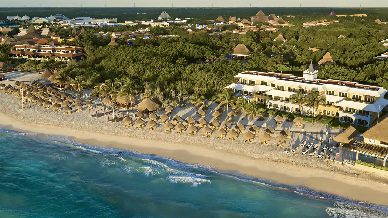 Widok na kompleks Iberostar Paraiso Del Mar z lotu ptaka