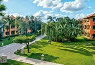 Widok na budynki i teren Iberostar Paraiso Del Mar