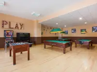 Sala gier w Iberostar Waves Bouganville Playa