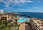 Widok na kompleks hotelowy Iberostar Waves Bouganville Playa